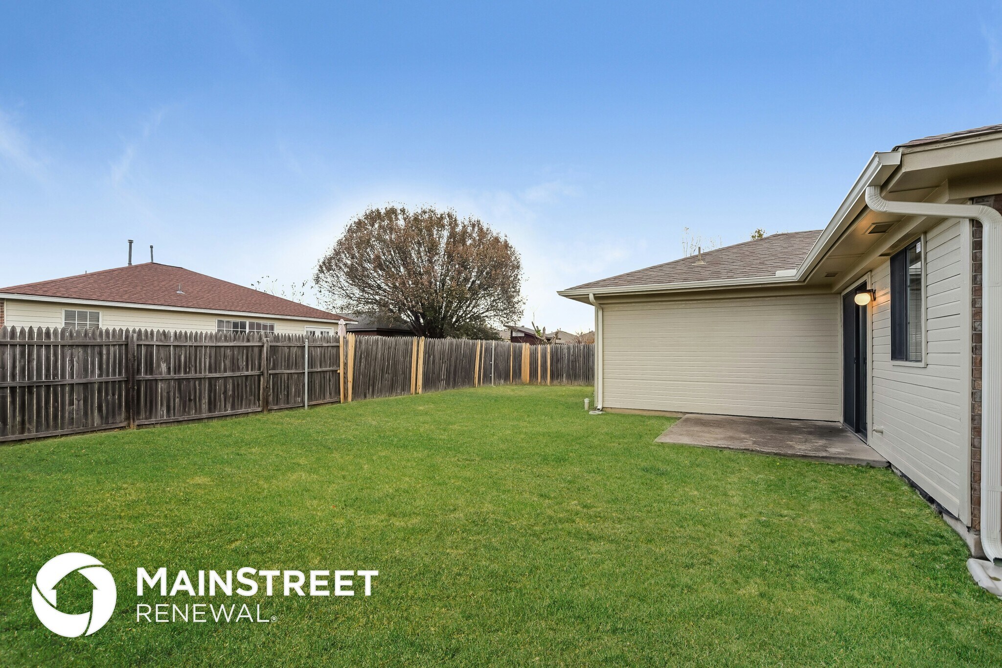 Building Photo - 1413 Buena Vista Cir