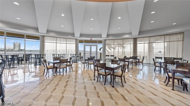 Building Photo - 2743 First St