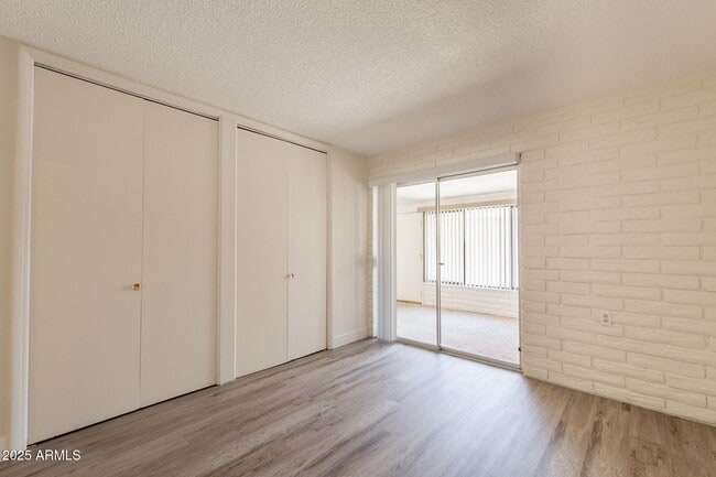 Building Photo - 13001 N 113th Ave