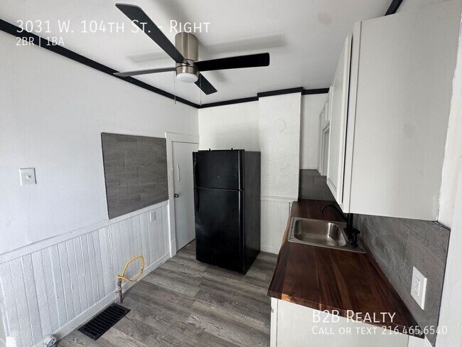 Building Photo - 3031 W 104th St