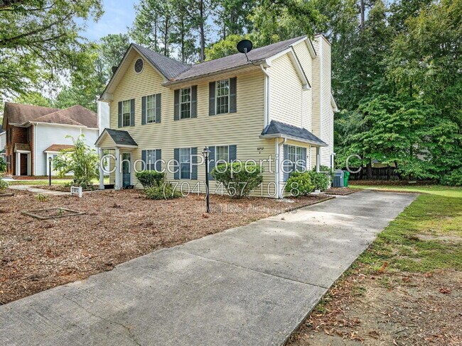 Building Photo - 6701 Bevington Ridge Rd