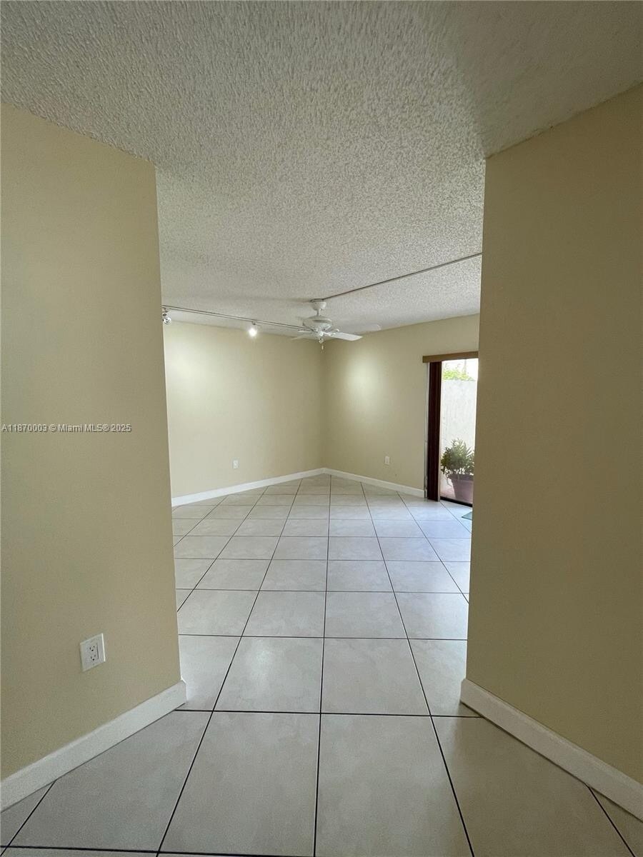 Building Photo - 1301 SW 124th Ct