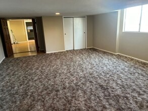 Building Photo - Trail St (5398)