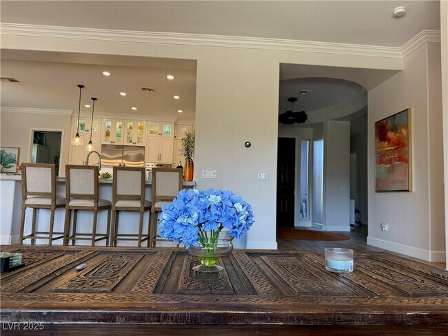 Building Photo - 105 Fountainhead Cir