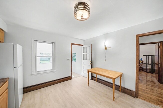 Building Photo - 15 Forge Hill Rd