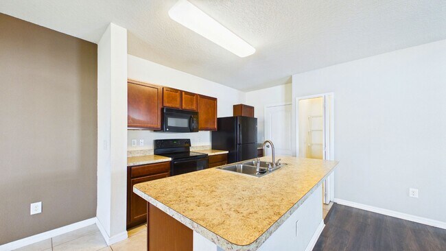Building Photo - 4-Bedroom Home with Spacious Layout in Ayersworth Glen – Wimauma, FL