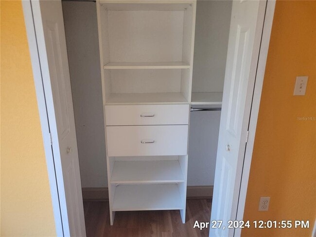 Building Photo - 2225 E 10th Ave