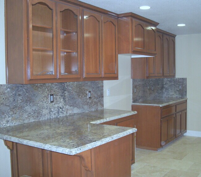 Building Photo - 16180 Washington St