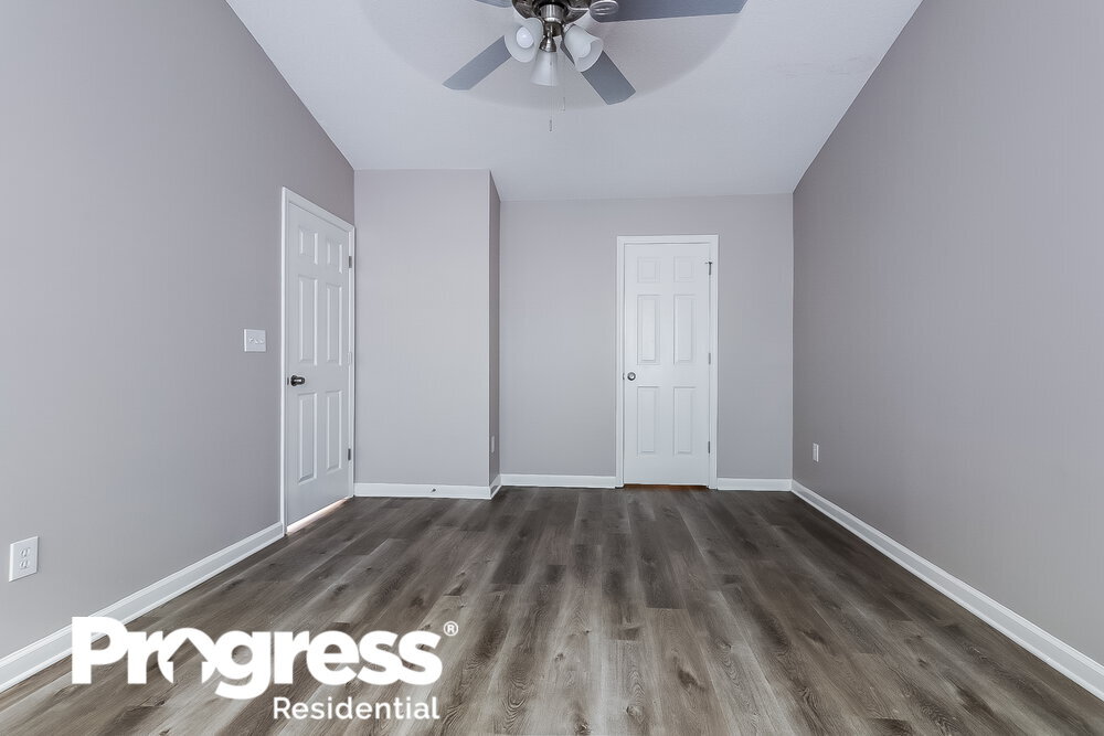 Building Photo - 2794 Regent Walk Dr