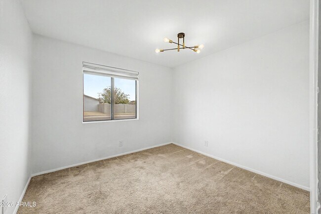 Building Photo - 4101 E Calavar Rd