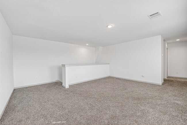 Building Photo - 1322 Truckee River Dr