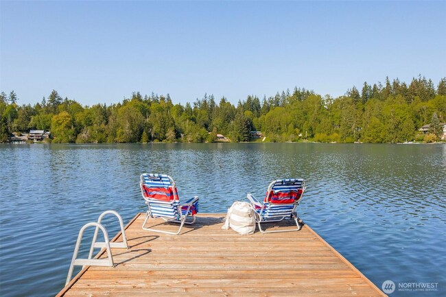 Building Photo - 6917 Olive Ave