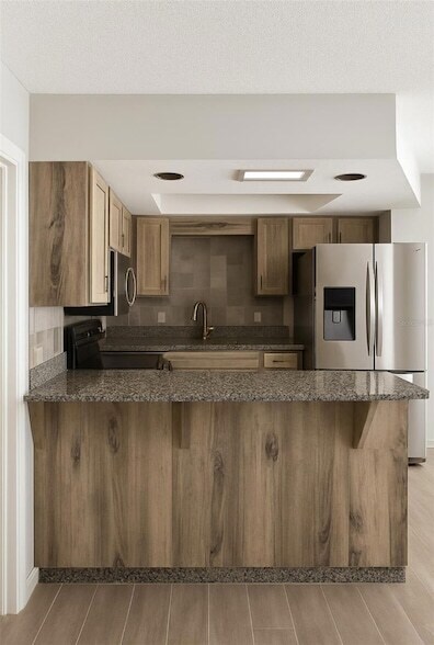 Building Photo - 813 Ormond St