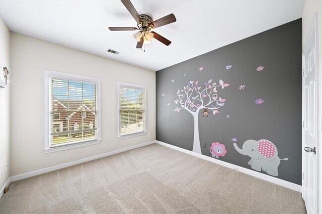 Building Photo - 1085 Arbor Creek Dr