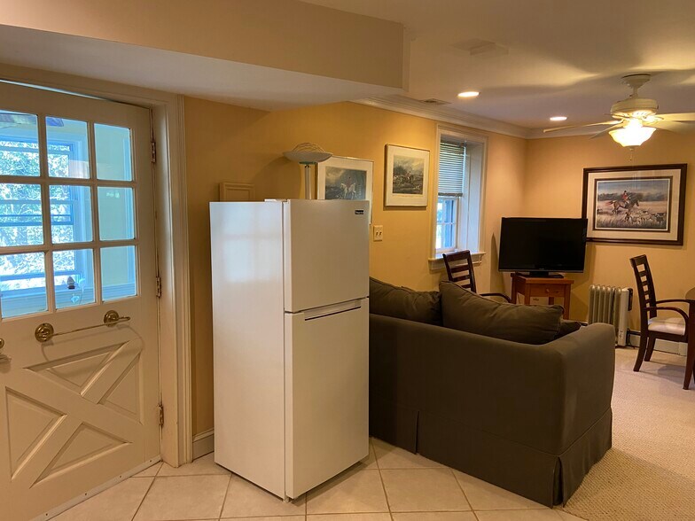 Building Photo - 12707 Furnace Mountain Rd