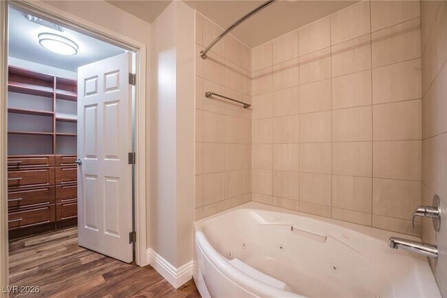 Building Photo - 200 W Sahara Ave