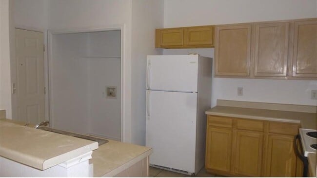 Building Photo - 501 Tablerock Cir