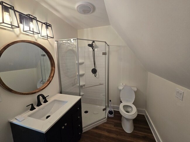 Building Photo - 6013 Bates Pike SE