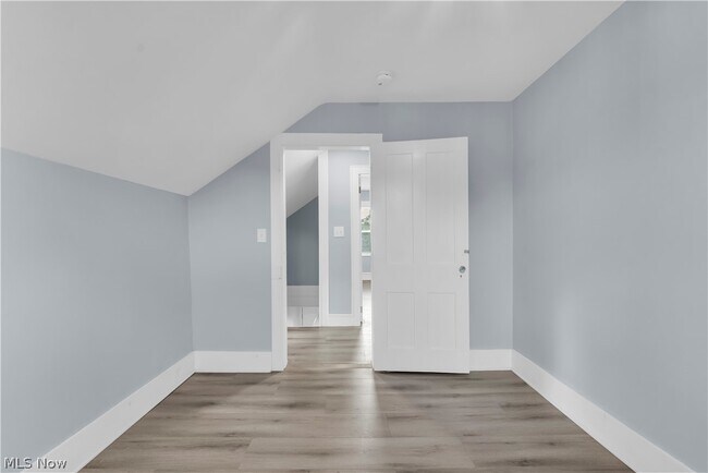 Building Photo - 3024 Vega Ave