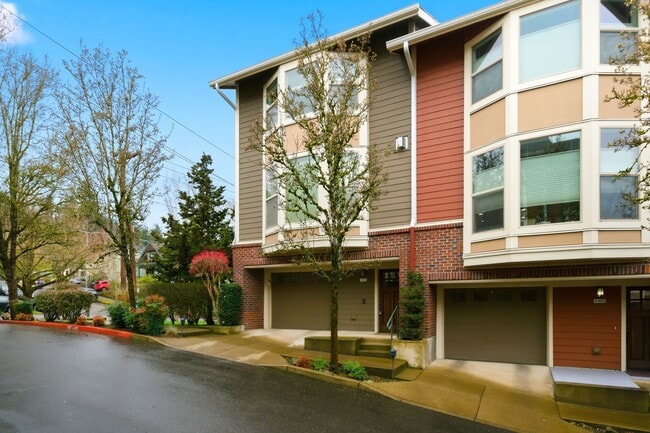 Building Photo - 4104 S Corbett Ave