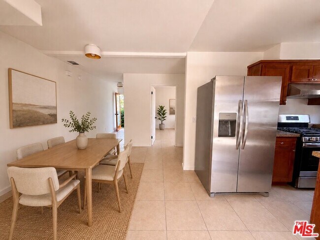 Building Photo - 1031 Coronado Ter