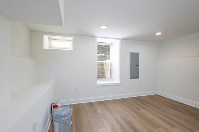 Building Photo - 3139 W Norris St