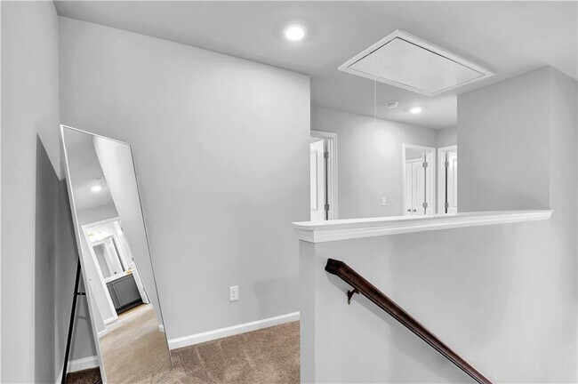 Building Photo - 3361 The Way Pl