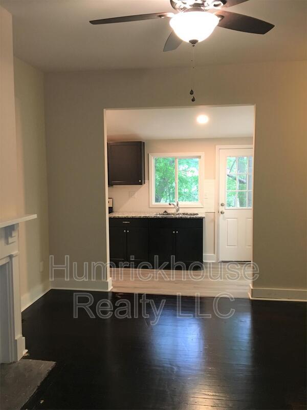 Building Photo - 531 Costner St