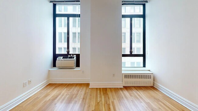 Building Photo - 1 Astor Pl