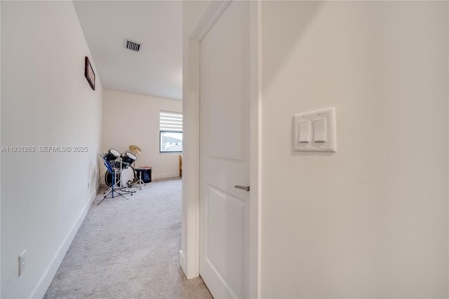 Building Photo - 4416 SW 174th Ave