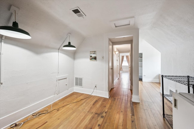 Building Photo - 3478 W 32nd Ave