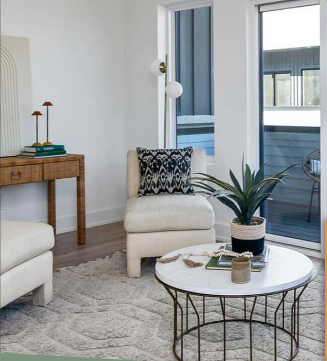 Building Photo - 1100 Sunnymeade Dr