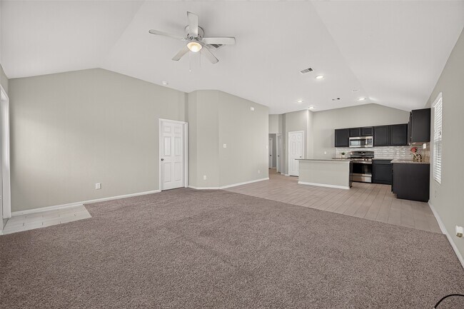 Building Photo - 2122 Artic Loon Dr