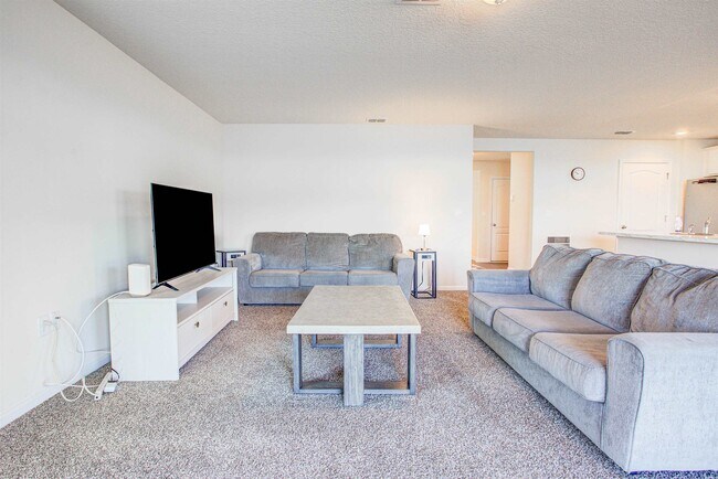 Building Photo - 108 Albacete Rd