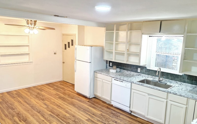 Building Photo - 108 W 27th St