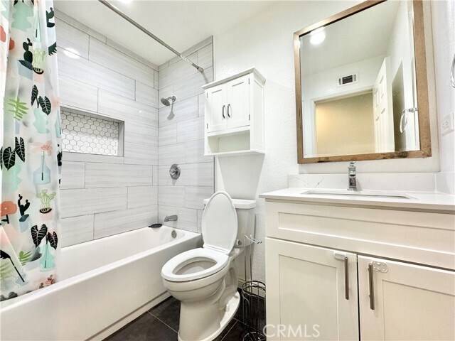Building Photo - 13415 Wandering Ridge Way