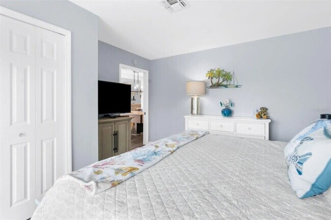 Building Photo - 6029 Bayway Ct