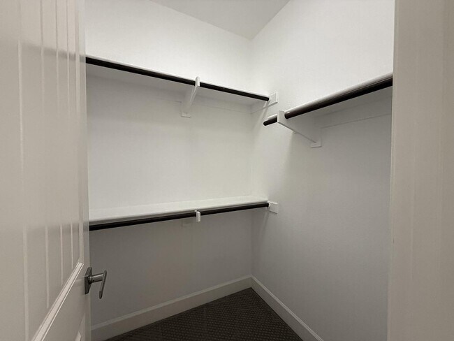 Building Photo - 4028 Freestone Pl