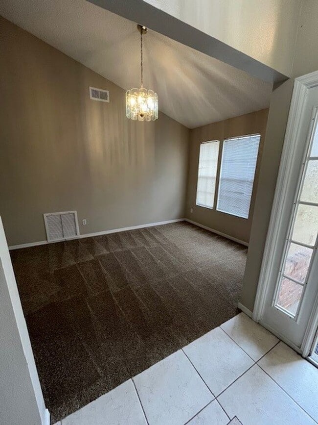 Building Photo - FREE First Month of Rent! **4/2 in Copperf...