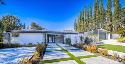 Building Photo - 5105 Lubao Ave