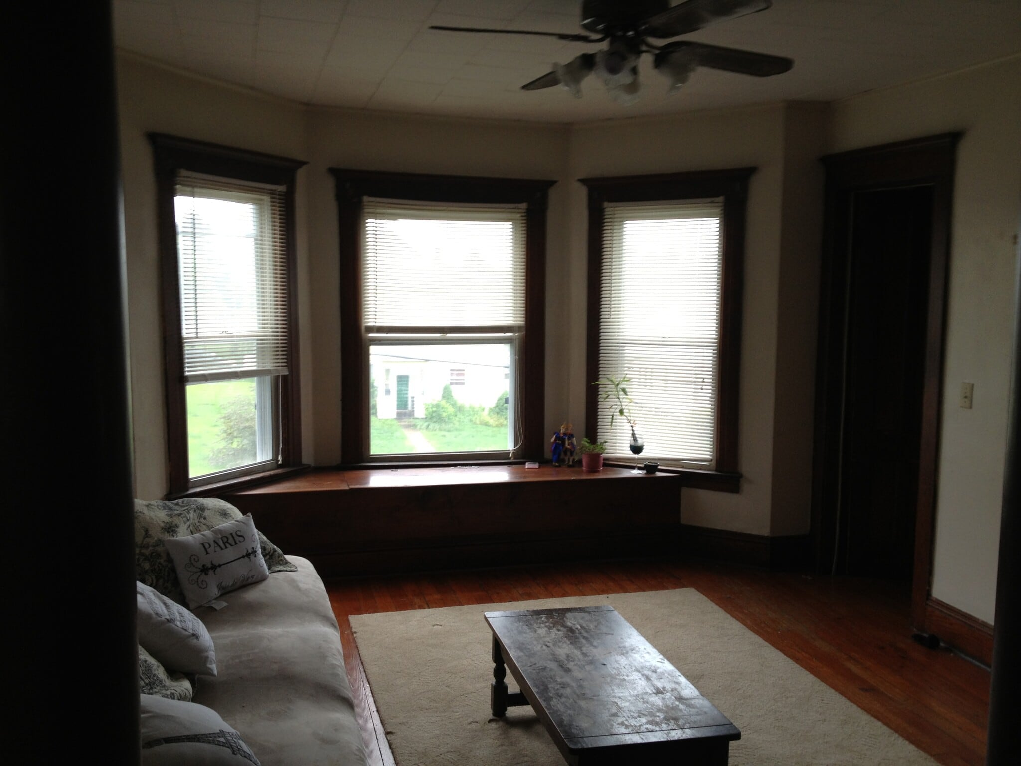 livrm - 221 Ulster St