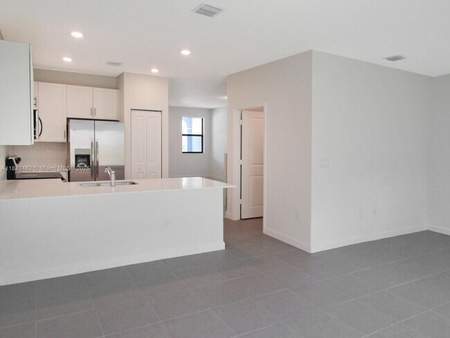 Building Photo - 13401 SW 287th St