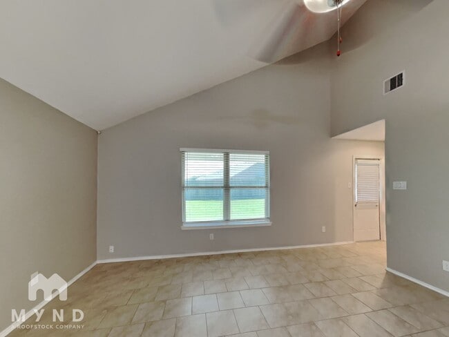 Building Photo - 2614 Ski Lodge Dr