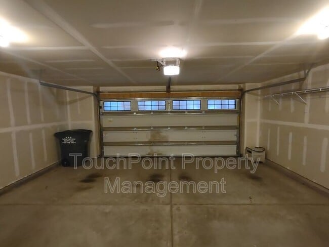 Building Photo - 4073 Zilker Park Dr