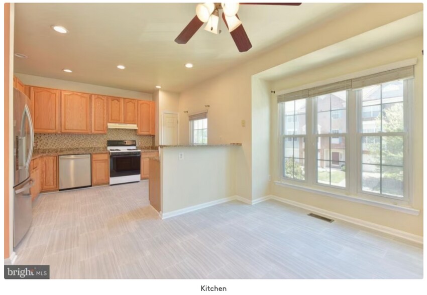 Building Photo - 2454 Sugar Mill Way