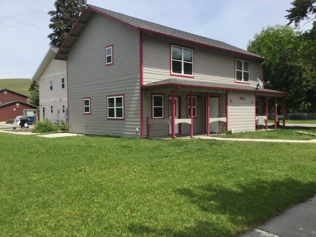 Building Photo - 804 Defoe St