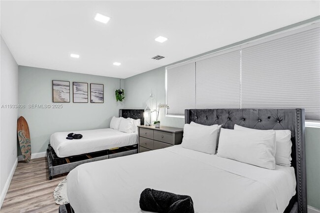 Building Photo - 437 NE 107th St