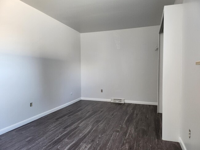 Building Photo - 2739 Leisure Dr