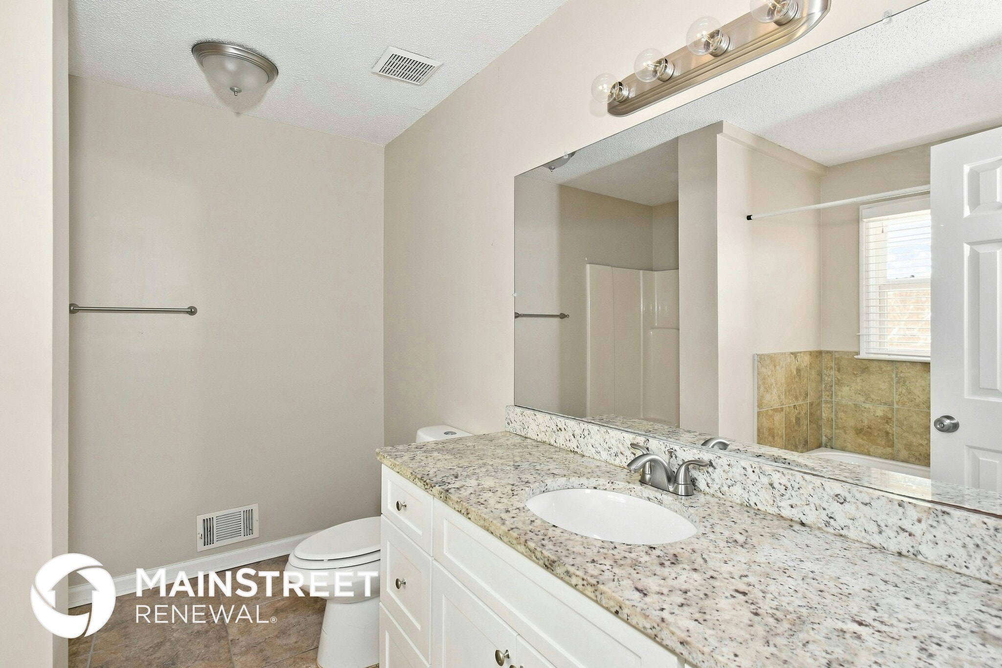 Building Photo - 2728 Horseshoe Creek Dr