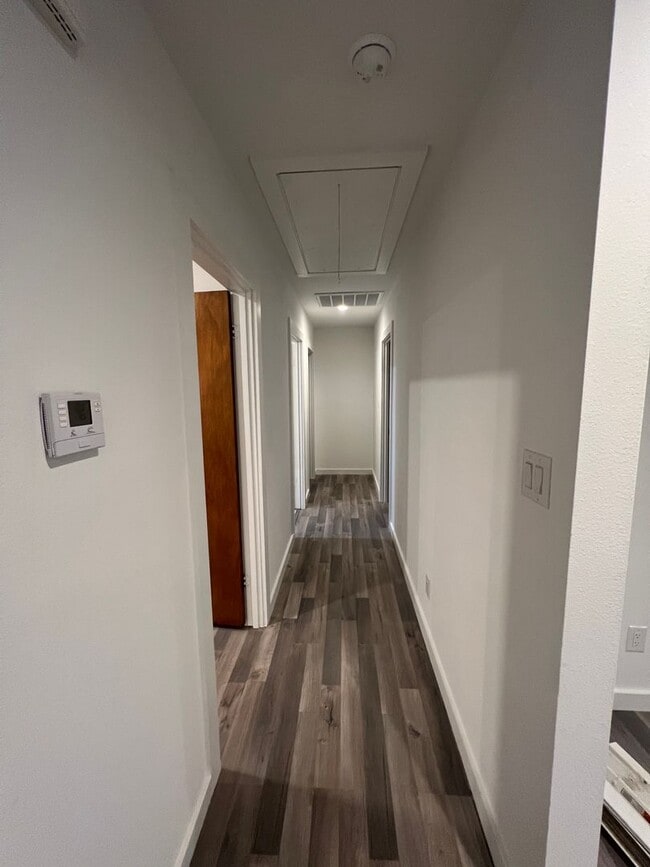 Building Photo - ***Pre-Marketing*** Remodeled 3-Bedroom Ho...
